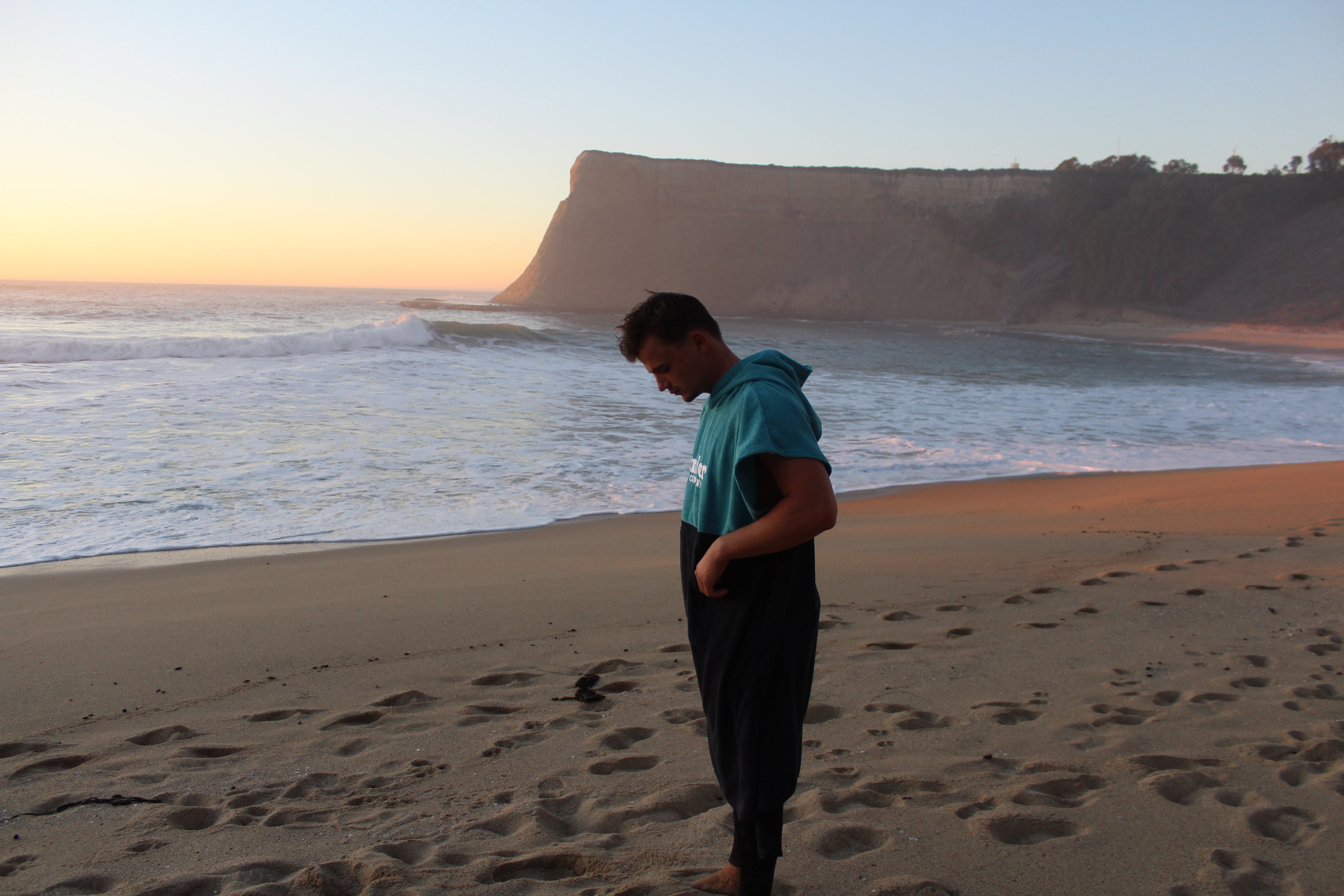 Breakwater Changing Poncho Teal/Black